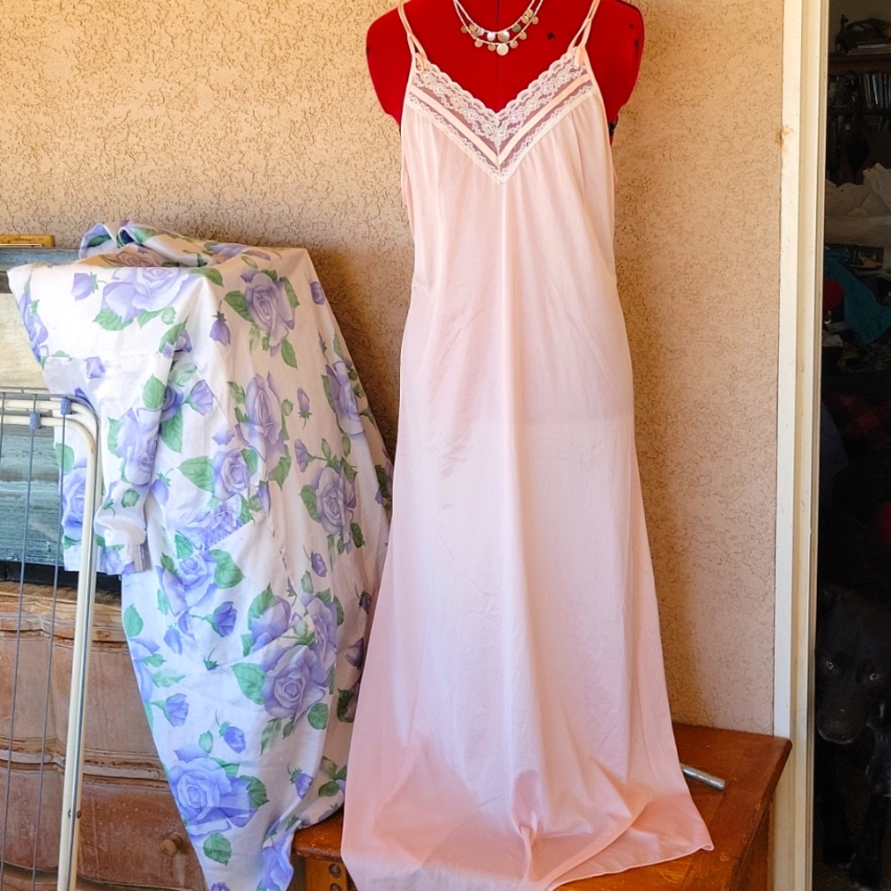 Vintage Pink Maxi Long Nylon Lingerie Slip Gown  sz Large L